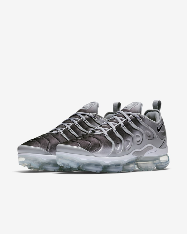 Nike Air VaporMax PlUK Men's Shoes 924453-007 - Image 5