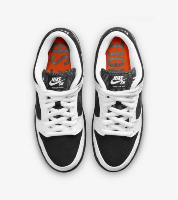 Nike SB x TIGHTBOOTH Dunk Low Pro Black and White FD2629-100 - Image 4