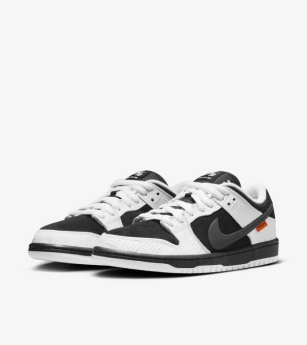 Nike SB x TIGHTBOOTH Dunk Low Pro Black and White FD2629-100 - Image 5