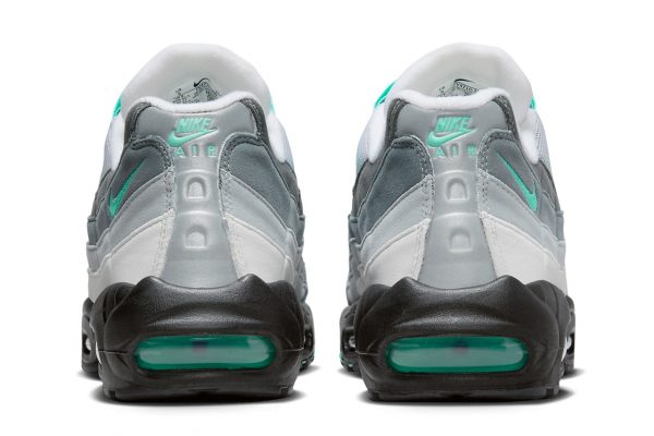 Nike Air Max 95 Hyper Turquoise - Image 4