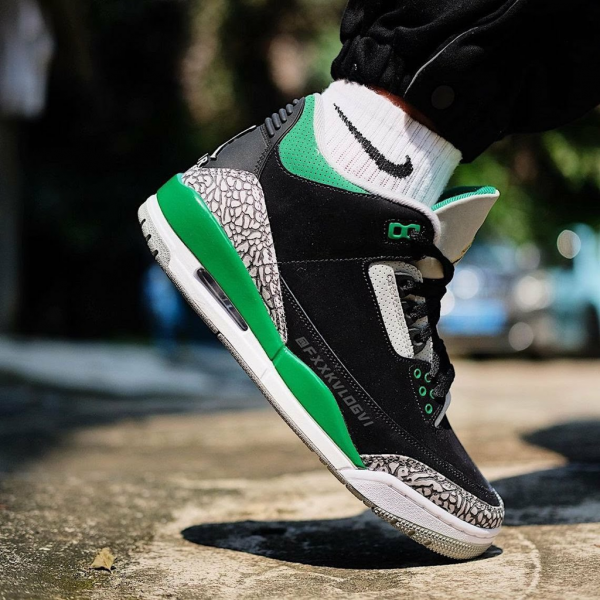 Jordan 3 Retro Pine Green - Image 5