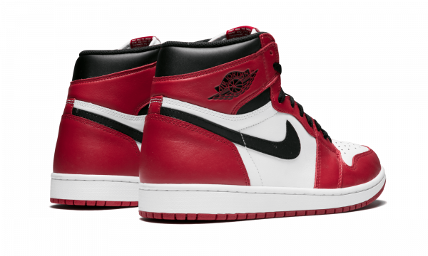 Air Jordan 1 Retro High OG 'Chicago' - Image 3