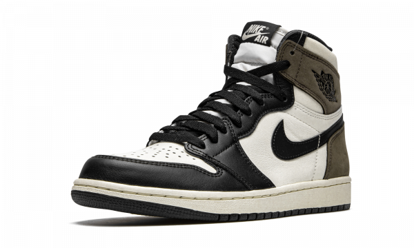 Air Jordan 1 Retro High OG "Dark Mocha" - Image 4