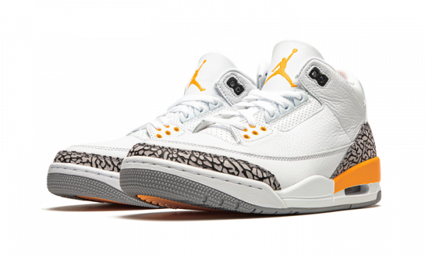 Air Jordan 3 WMNS "Laser Orange" - Image 4