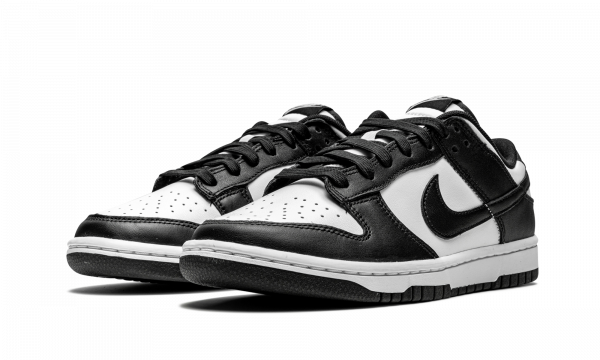 Dunk Low WMNS "Black / White" - Image 2