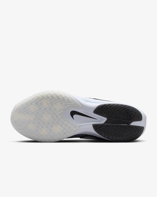 Nike G.T. Cut 3 Basketball Shoes DV2913-002 - Image 2