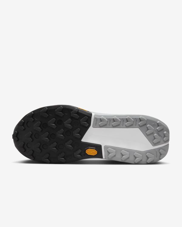 Nike Zegama 2 Women's Trail Running Shoes FD5191-001 - Image 2